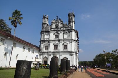 church-250243_1280.jpg